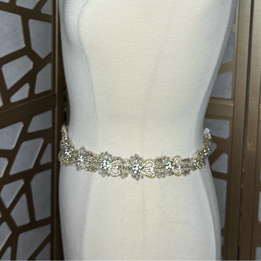 BHLDN Ajoure Fitted Belt - Picture 3 of 11
